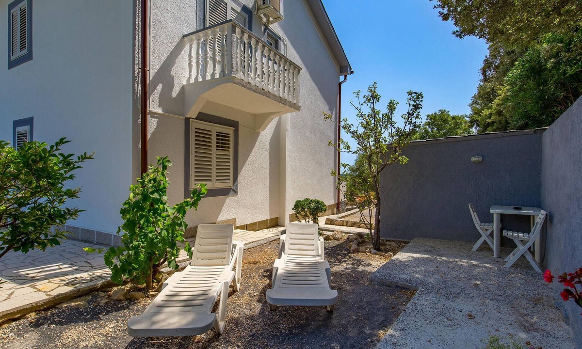 Banjol Apartment | 1 bedroom amazing apartment in Rab
