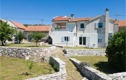 Omis Apartment | 1 Bedroom Beautiful Apartment In Podgrade