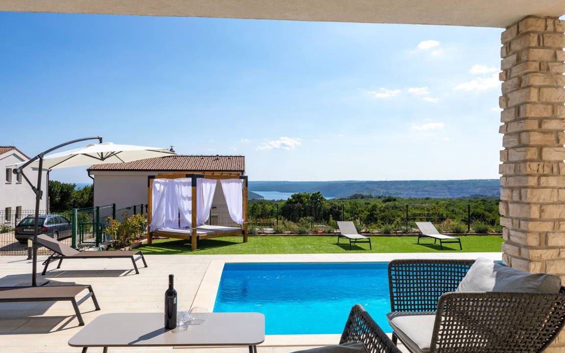 Diminici Villa | 170 m² Villa ∙ 5 bedrooms ∙ 10 guests