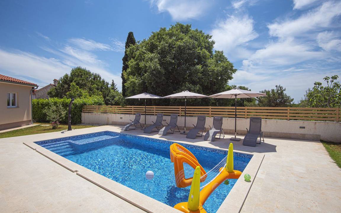 Divsici House | 170 m² House ∙ 3 bedrooms ∙ 8 guests