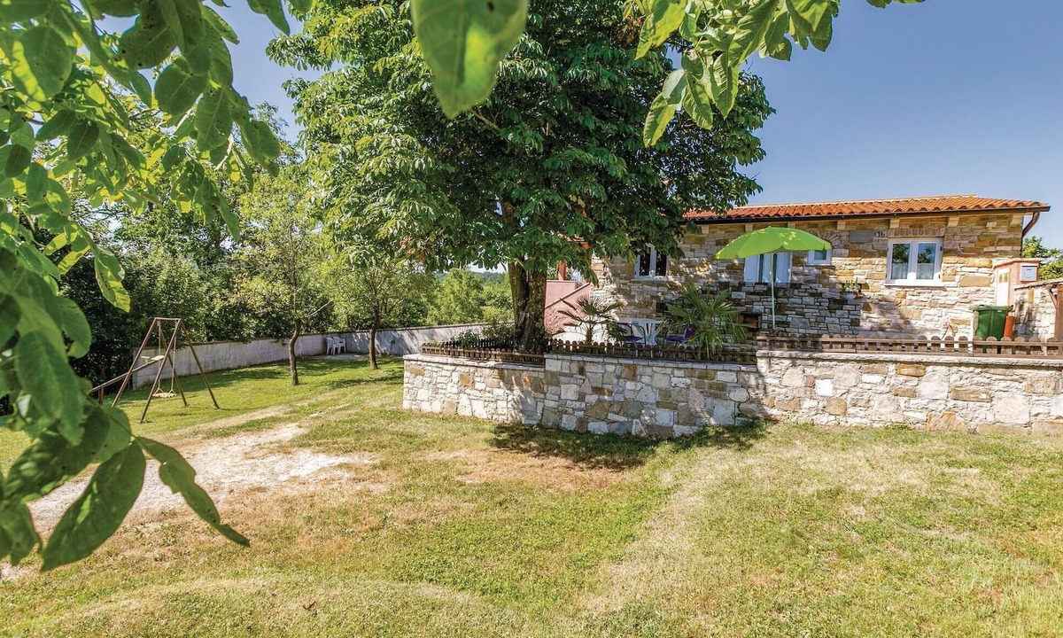 Novaki Pazinski House | 2 bedroom amazing home in Novaki