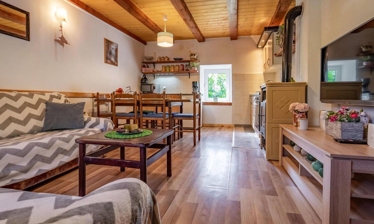 Benkovac Fuzinski House | 2 bedroom gorgeous home in Fuzine