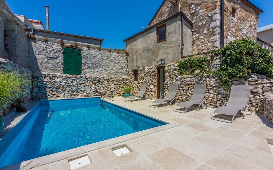 Bribir House | 230 m² House ∙ 5 bedrooms ∙ 14 guests