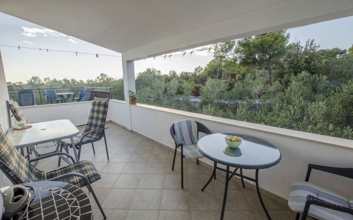 Maslinica Apartment | 24 m² Apartment ∙ 2 bedrooms ∙ 3 guests