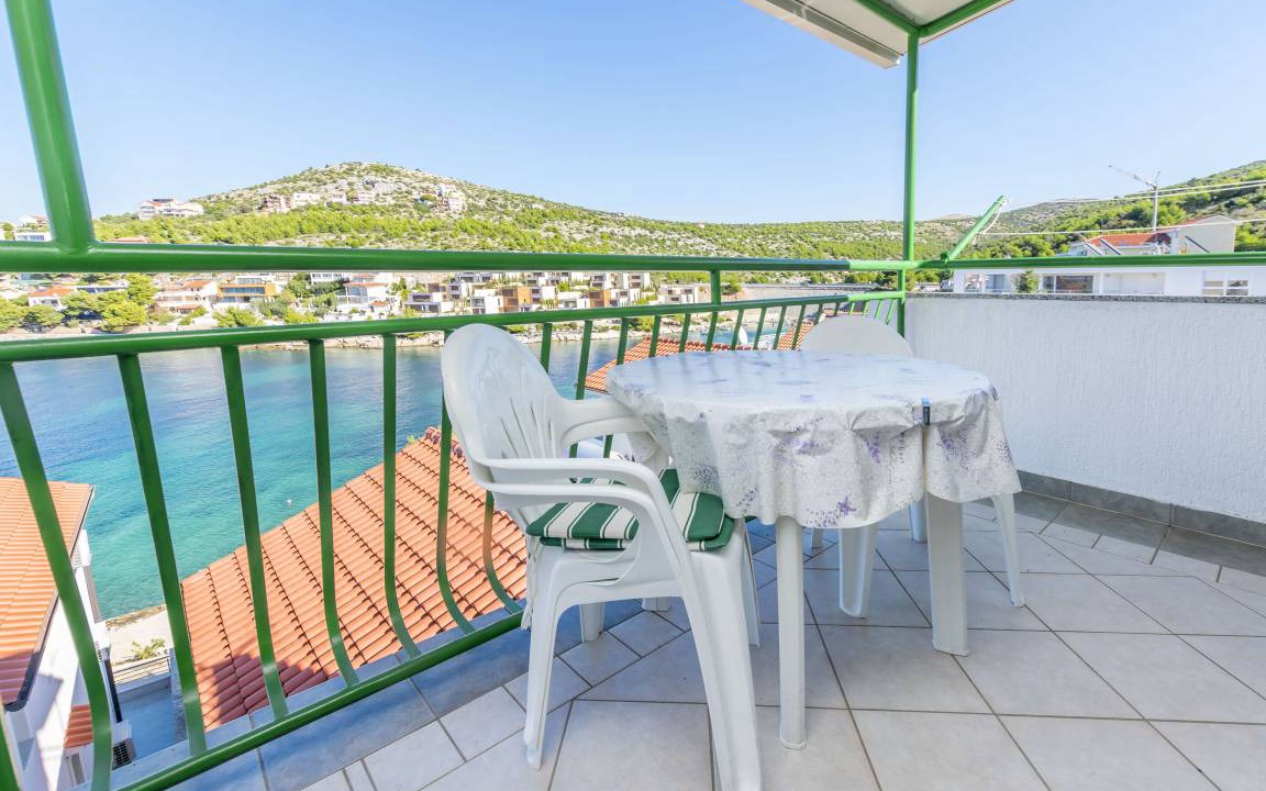 Primosten Burnji Apartment | 32 m² Apartment ∙ 1 bedroom ∙ 3 guests