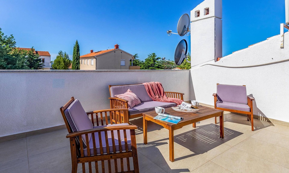 Medulin Apartment | 5 bedroom lovely apartment in Medulin