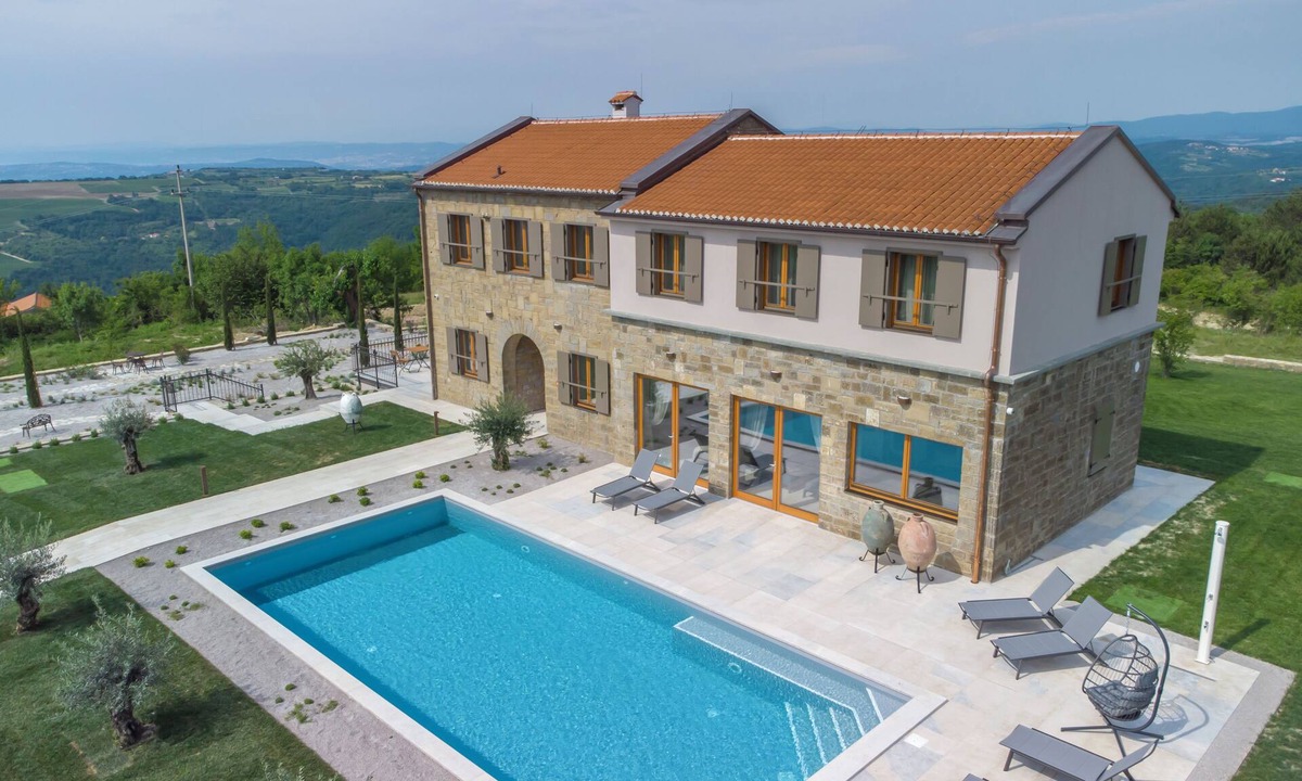 Bric Villa | 5 Star Luxurious Villa Paradiso d'Istria with Spa and pool
