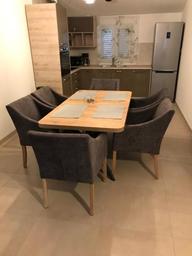 Kastel Sucurac Apartment | Albatros