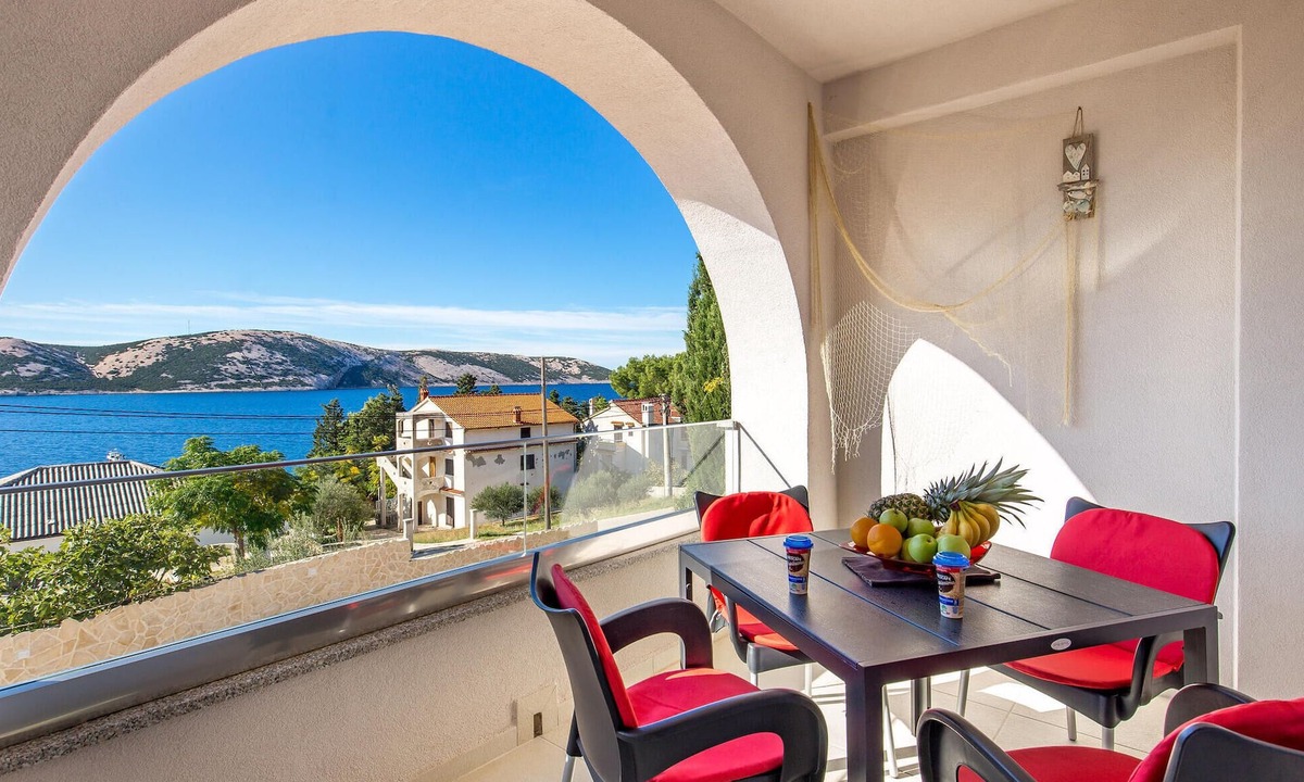 Stara Novalja Apartment | Amazing apartment in Stara Novalja with WiFi