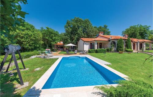 Belavici House | Amazing Home In Belavici With Sauna