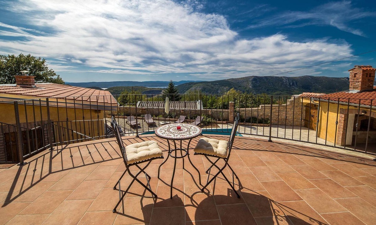 Grizane House | Amazing Villa with pool and sea view surrounded by nature