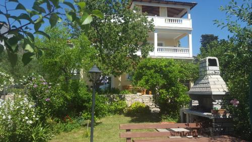 Banjol Apartment | Apartmani Slavica
