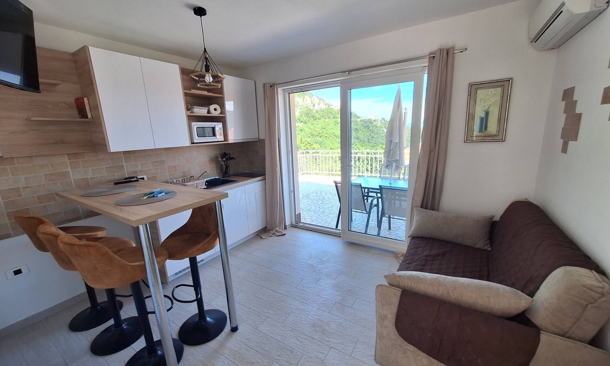 Lovran Apartment | Apartment Modric (98531-A1) - Lovranska Draga (Lovran)