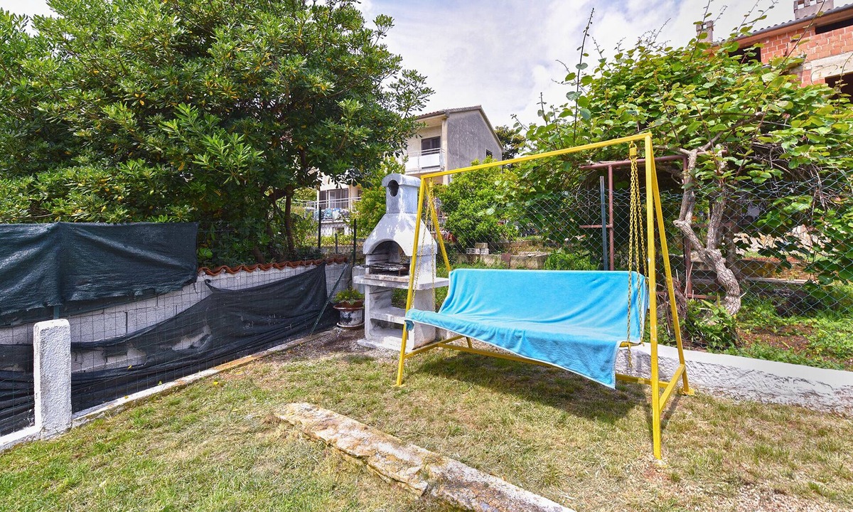 Pjescana Uvala Apartment | Apartment 1356/12761 (Istria - Pjescana Uvala), 150m from the beach