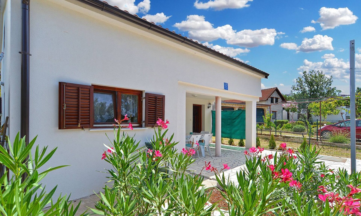 Gajana Apartment | Apartment 2205/58365 (Istria - Barbariga), 3000m from the beach