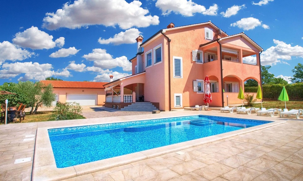 Kapelica Apartment | Apartment 870/2041 (Istria - Labin), 6000m from the beach