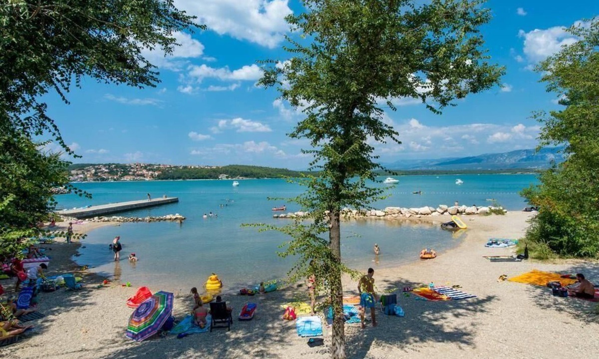 Soline House | Apartment for 5 persons approx. 60 qm in Soline, Kvarner Bay (Krk)