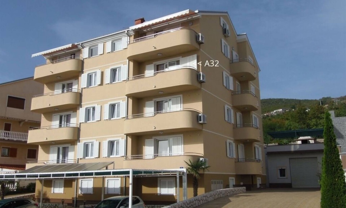 Dramalj Apartment | Apartment in Dramalj with Seaview, Balcony, Air condition, WIFI (4623-6)