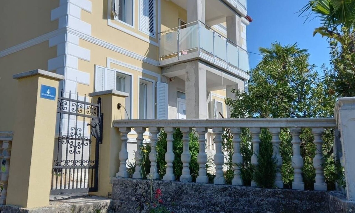 Ika Apartment | Apartment in Ika with Seaview, Balcony, Air condition, WIFI (5025-2)