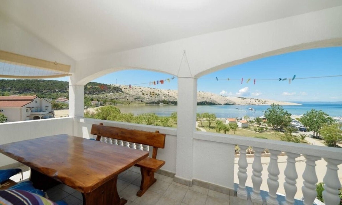 Lopar Apartment | Apartment in Lopar with Seaview, Terrace, Air condition, WIFI (613-5)