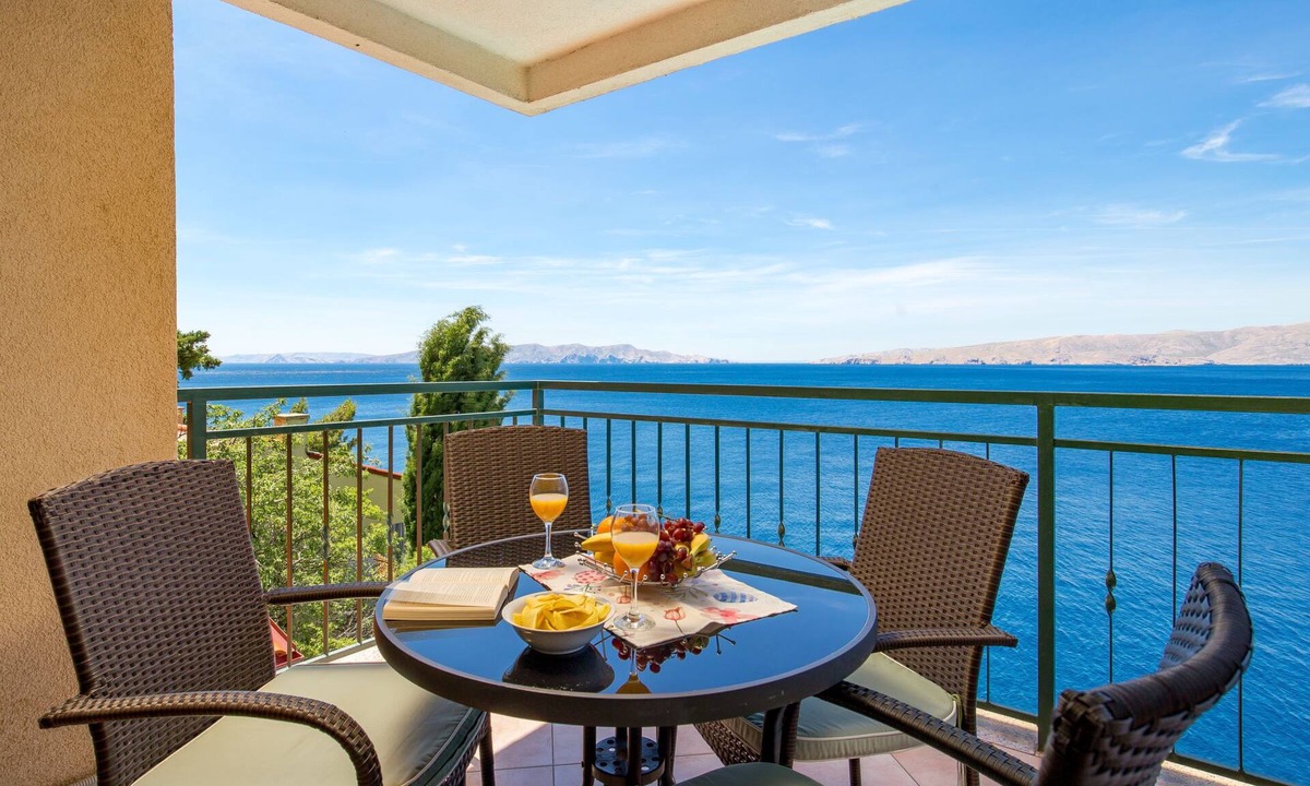 Vratarusa Apartment | Apartment Marina by Interhome