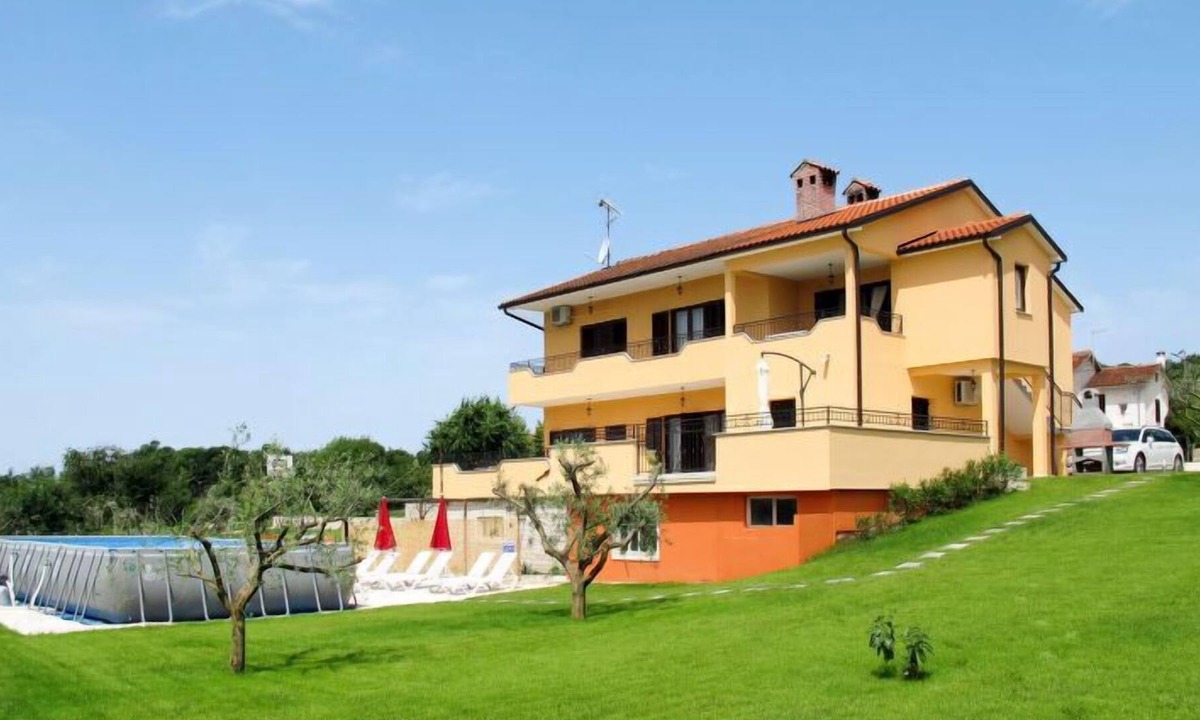 Skropeti Apartment | Apartment Paladin (MVN252) in Motovun - 6 persons, 3 bedrooms