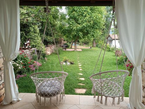 Rakotule Apartment | Apartment PARENZANA, little row HOUSE with big green yard in central Istria
