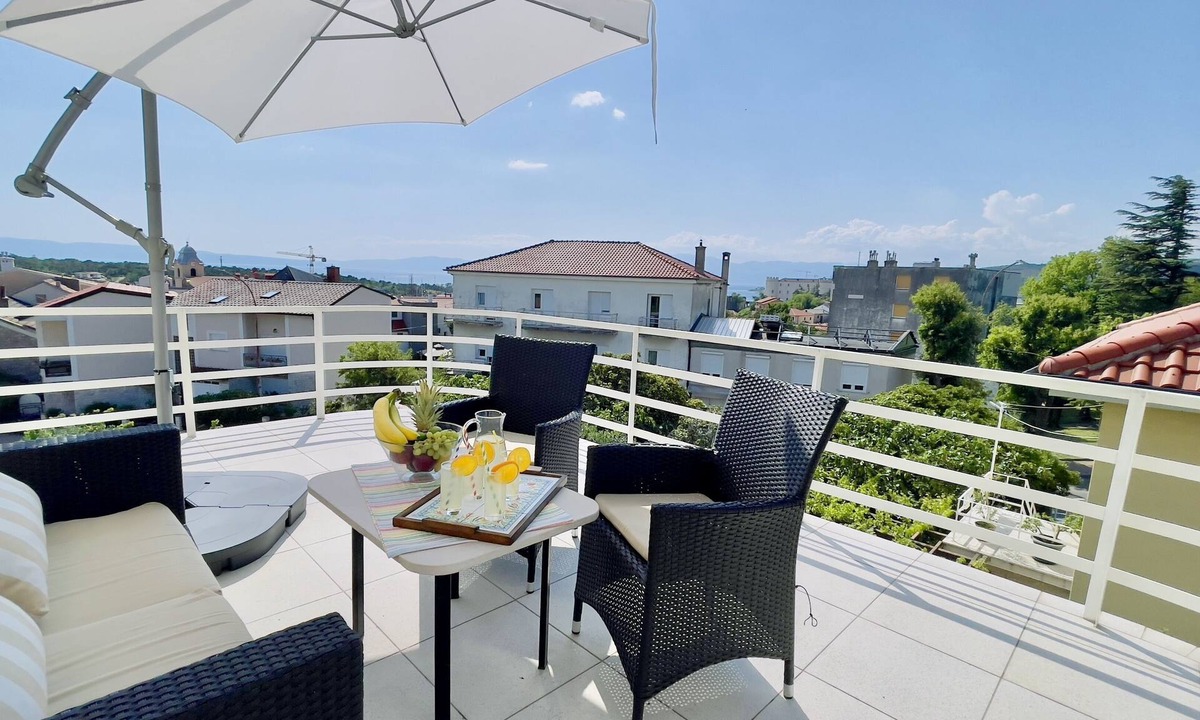 Kraljevica Apartment | Apartment Reful
