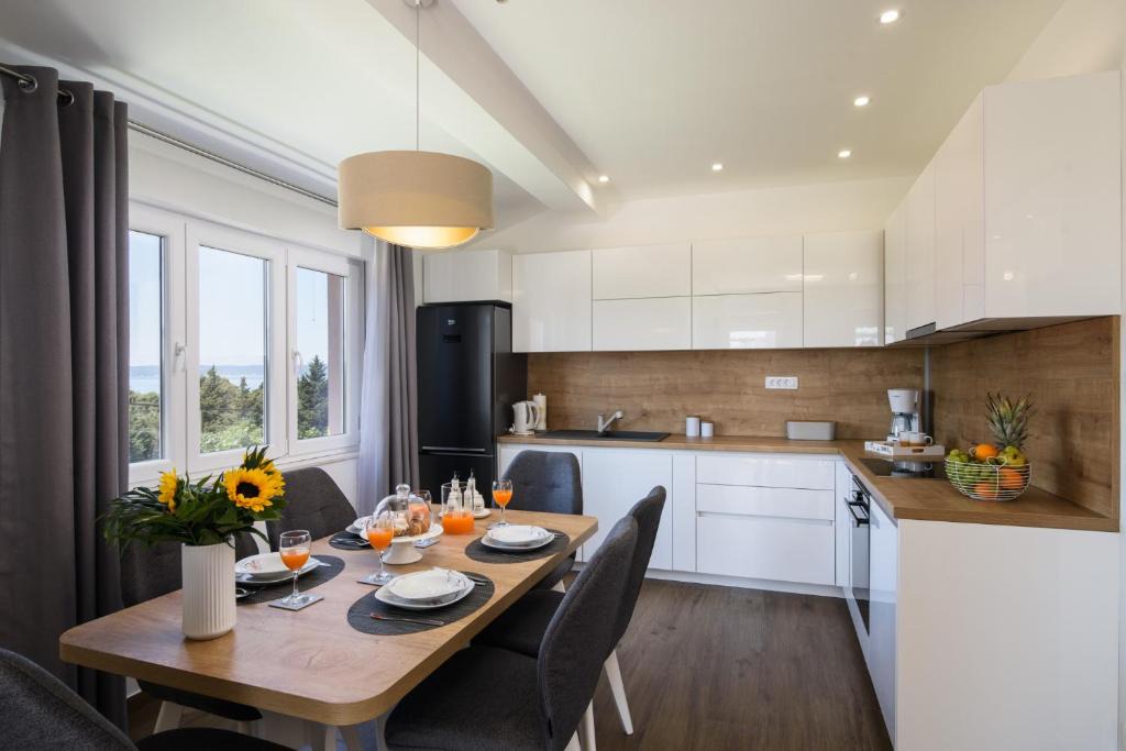 Kastel Sucurac Apartment | Apartment Silver Star