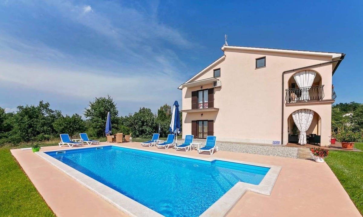 Skropeti Apartment | Apartment surrounded by beautiful green Istrian countryside