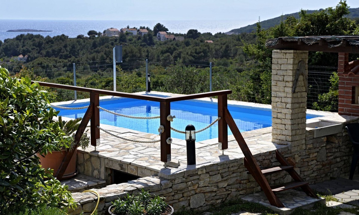 Maslinica Apartment | Apartment Toni - with pool and view: A4(4) - Maslinica, Island Solta, Croatia