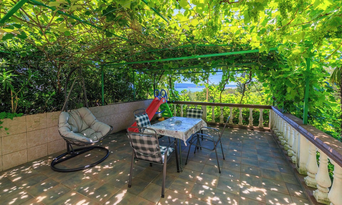 Klanfari Apartment | Apartments and Room Mirjana (86871-A2) - Dramalj (Crikvenica)