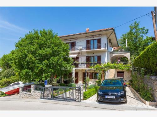 Selce Apartment | Apartments Dora