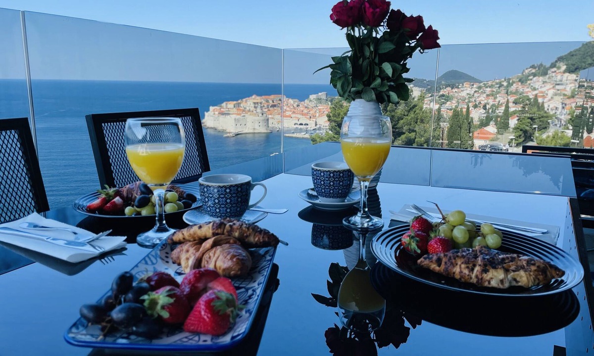 Dubrovnik Apartment | Apartments Fortes Fortuna - Two bedroom Apartment with Terrace and Sea View