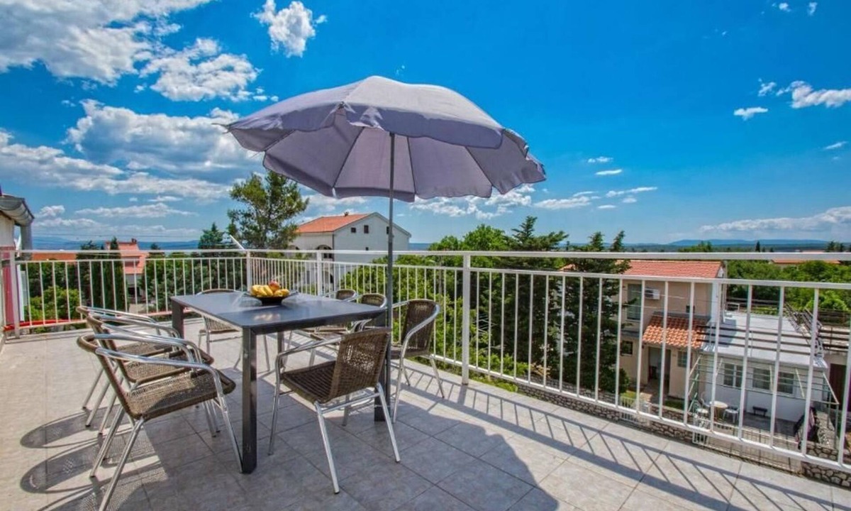 Jadranovo Apartment | Apartments Tajči (66051-A2) - Jadranovo (Crikvenica)