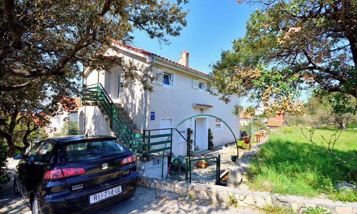 Banjol Apartment | Apartments Ines (65041-A1) - Banjol - island Rab