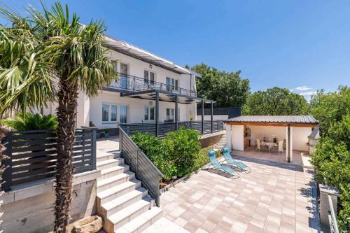 Povile Apartment | Apartments in Povile 39105