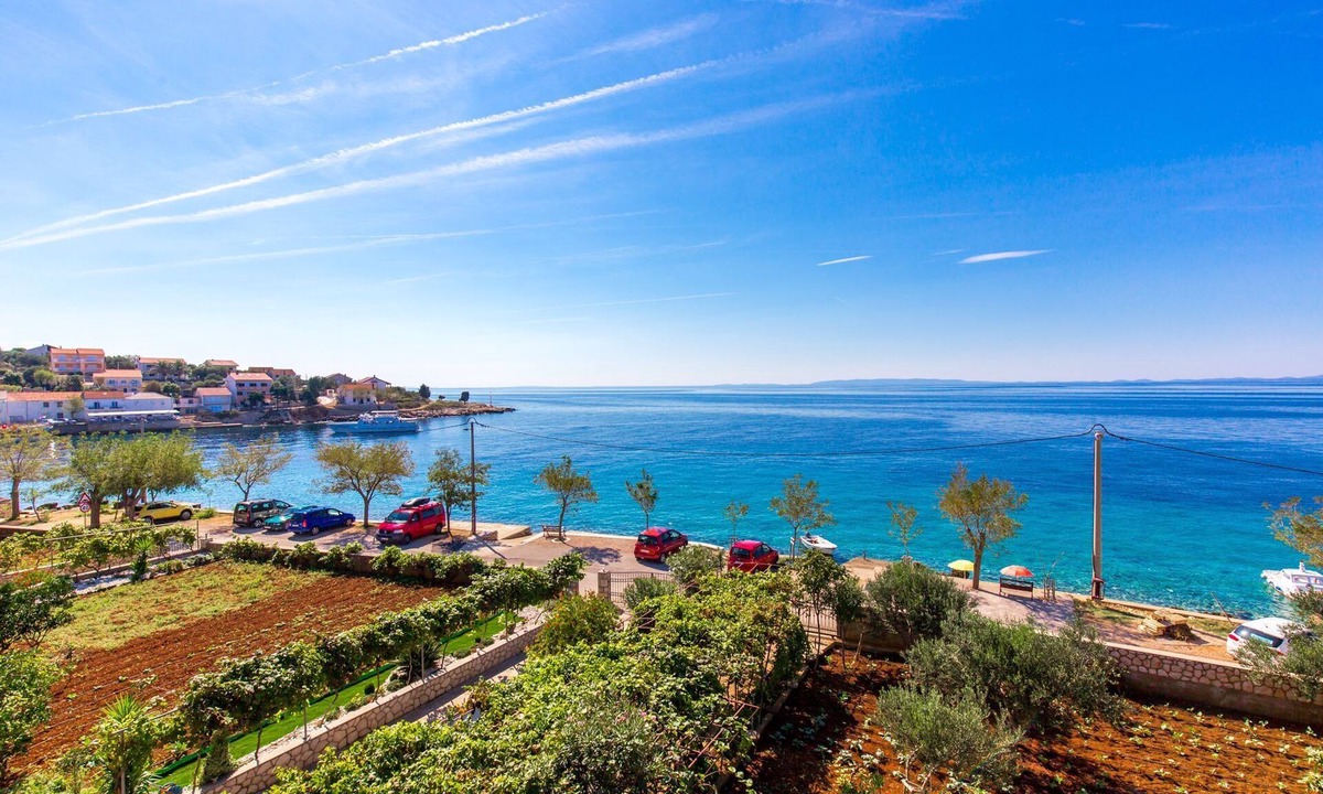 Lun Apartment | Apartments Ivan Sea View Lun (27831-A3) - Lun - island Pag