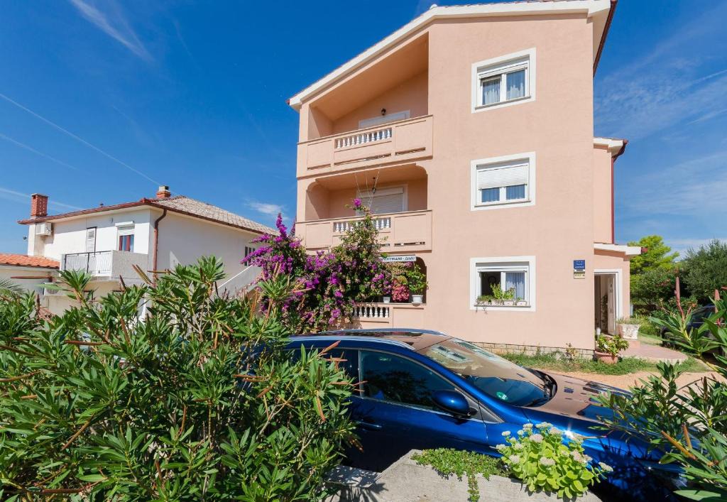 Barbat na Rabu Apartment | Apartments Jasmin