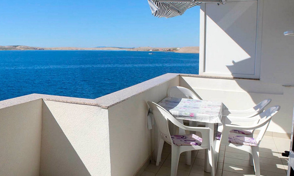Zubovici Apartment | Apartments Ljubica (90181-A4) - Metajna - island Pag