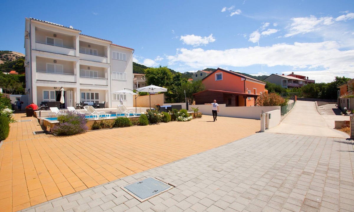 Banjol Apartment | Apartments Marija, (12887), Banjol, hr