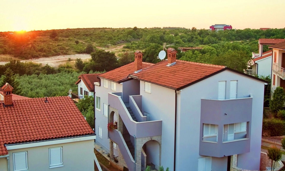 Medulin Apartment | Apartments Snježana, (15026), Medulin, hr