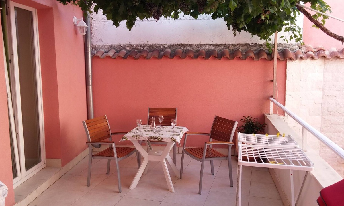 Primosten Apartment | Apartments Tutini dvori (12411-A3) - Primosten