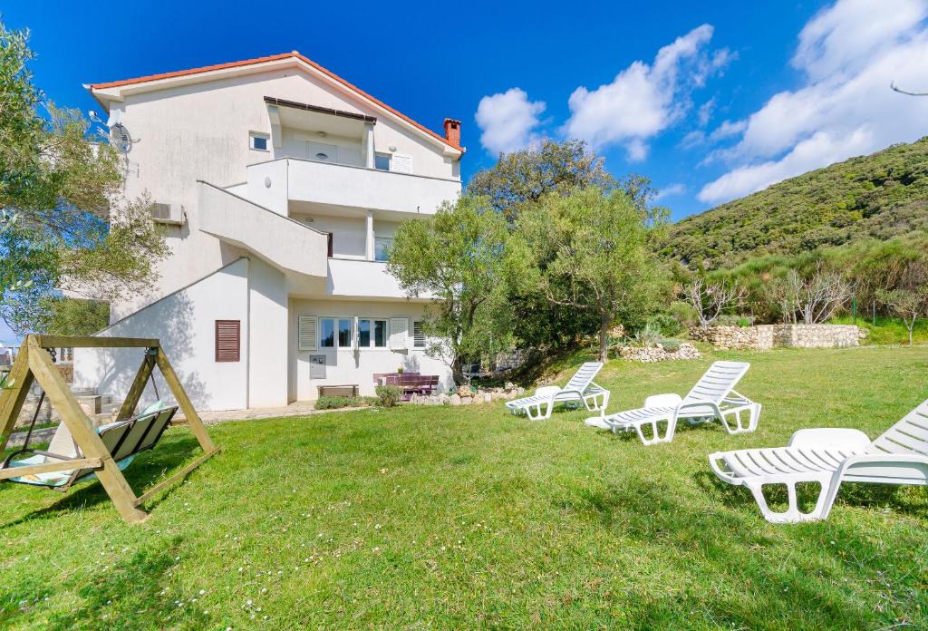 Supetarska Draga Apartment | Apartments Zorka
