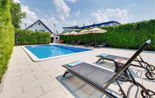 Strmec Stubicki House | Awesome Home In Stubicke Toplice