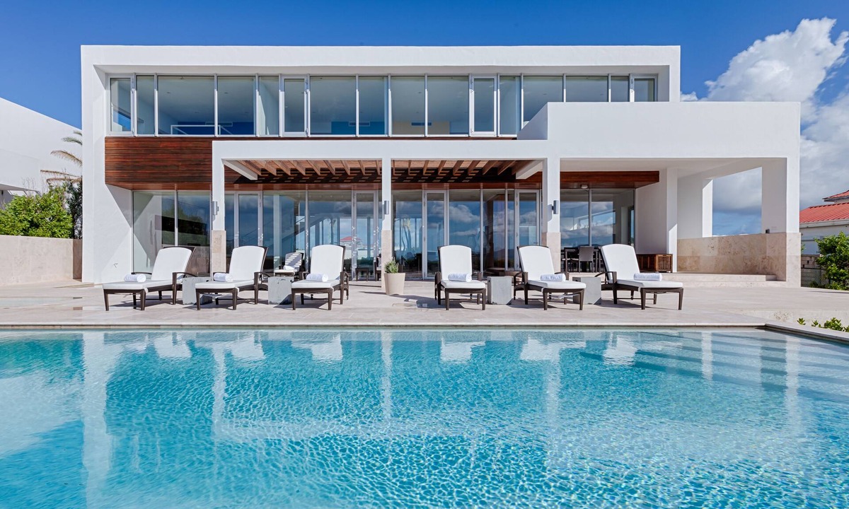 Blowing Point Villa | Beaches Edge - Oceanfont Villa with Pool and Hot Tub