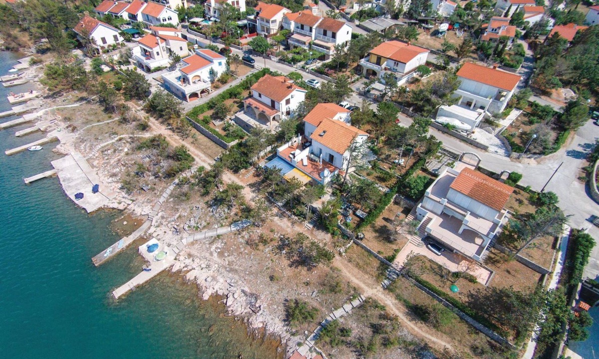 Klimno Apartment | Beautiful apartment in Klimno with WiFi