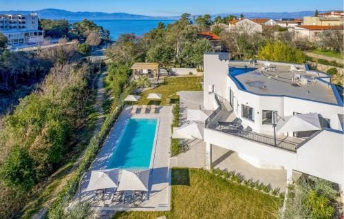Milcetici House | Beautiful Home In Malinska With Sauna
