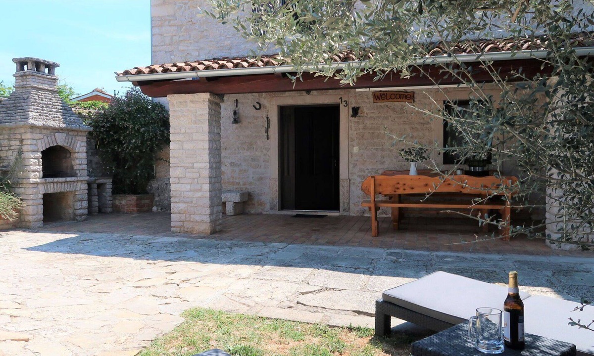 Kozljani House | Beautiful private villa for 4 people with A/C, WIFI, TV, terrace and pets allowed