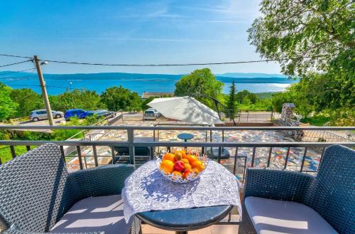 Klanfari Apartment | Beeindruckendes Apartment mit Whirlpool, Lounge-Liegen, Meerblick, Grill